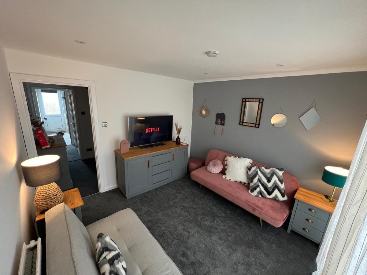 House Sleeps 8. 2Bedrooms & Sofa Beds In Sitting Room Bath Exterior foto